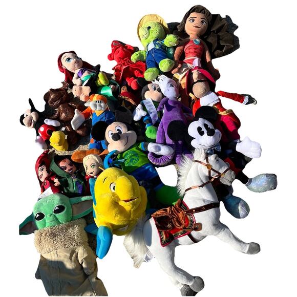 Huge Disney Mickey Minnie Plush Lot 6”-14” Vintage 90’s -2000’s 20+ Pieces - Picture 1 of 4